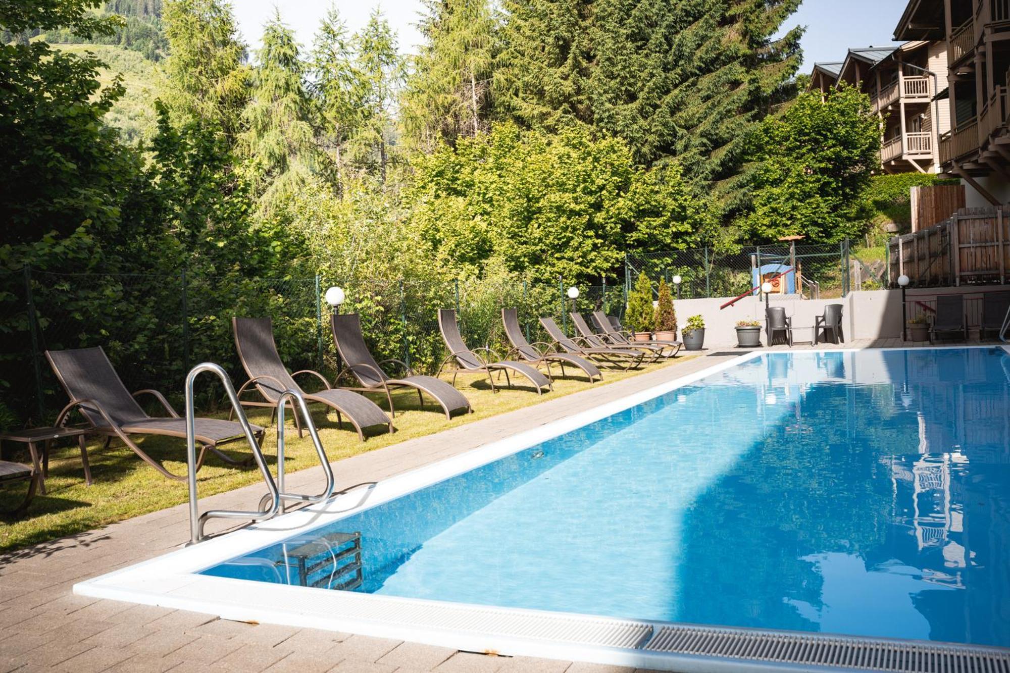 Alpenparks Apartment & Ferienresort Rehrenberg Viehhofen Extérieur photo
